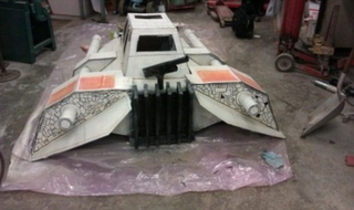 Illustration for article titled You'll Wish It Was Winter Already After You See This Snowspeeder Sled In Action